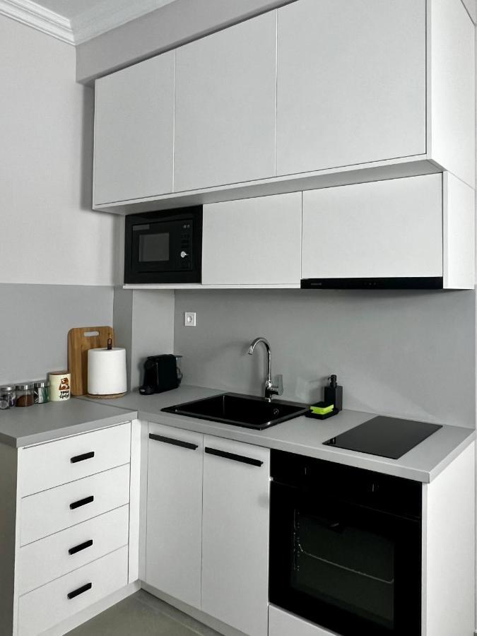 Agia Sofia Noir Apartment Salonicco Esterno foto